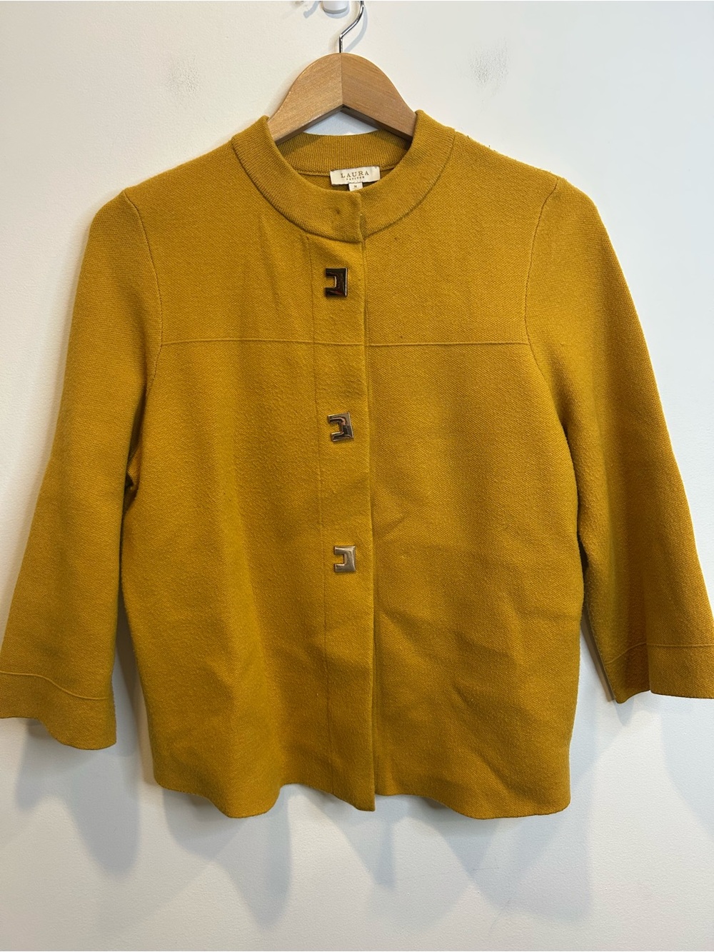 Laura Geometric buttons 3/4-sleeve cardigan sweater mustard yellow